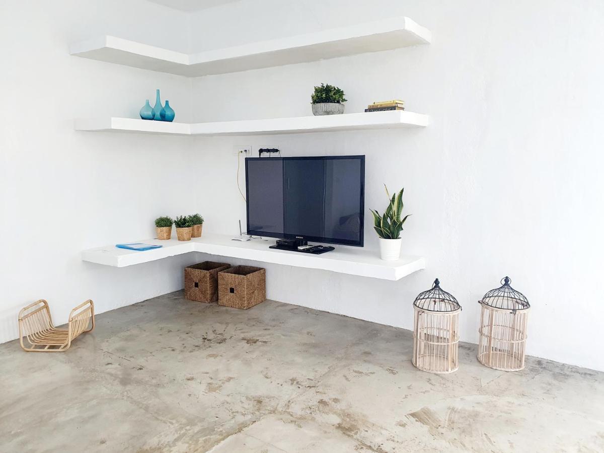 Apartamento con vistas al oceano Tías Exterior foto